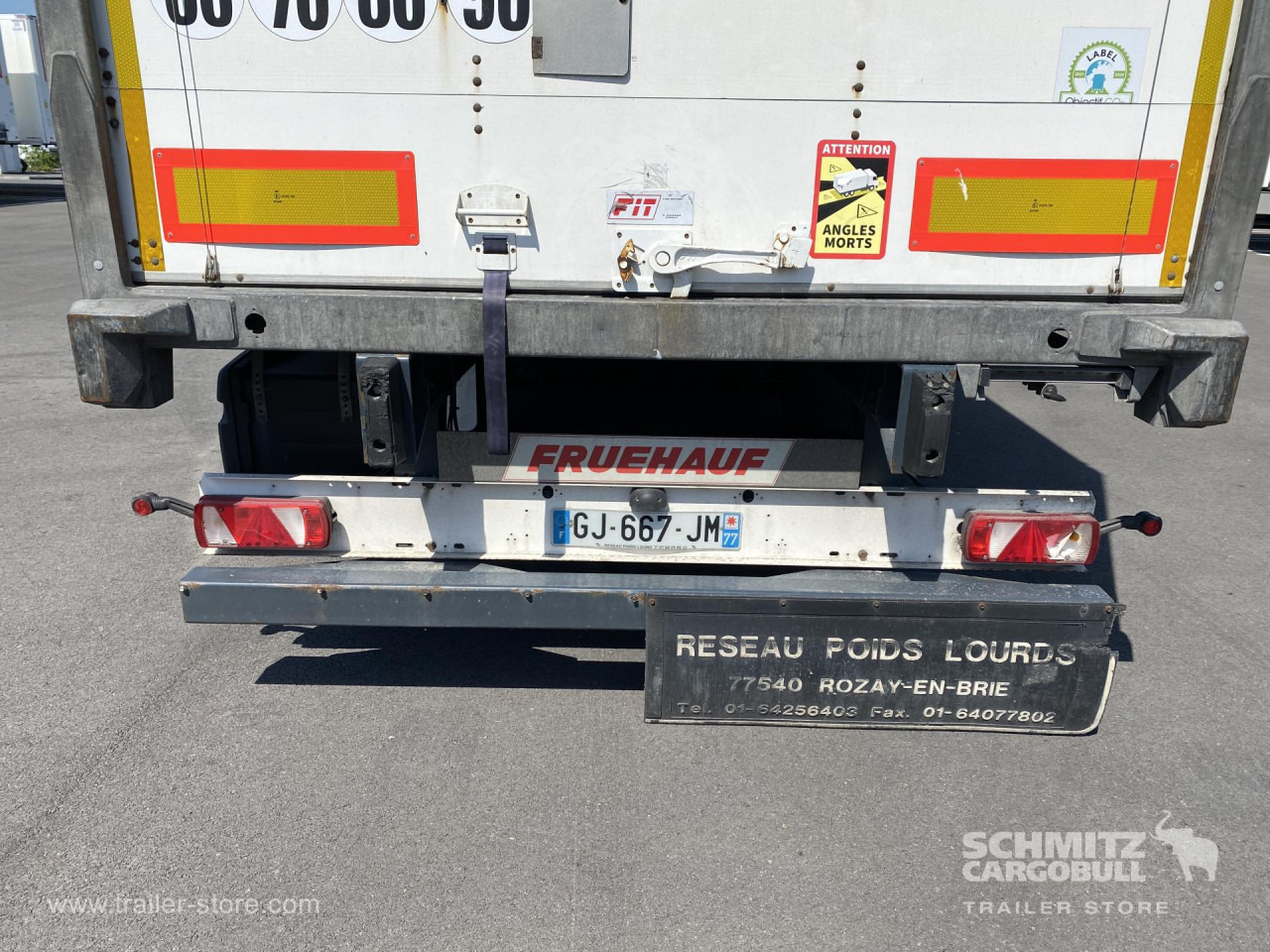FRUEHAUF Dryfreight Standard Roller shutter door - Полуприцеп-фургон: фото 2 FRUEHAUF Dryfreight Standard Roller shutter door - Полуприцеп-фургон: фото 2