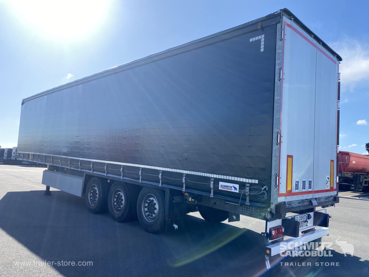 SCHMITZ Curtainsider Standard - Тентованный полуприцеп: фото 4 SCHMITZ Curtainsider Standard - Тентованный полуприцеп: фото 4