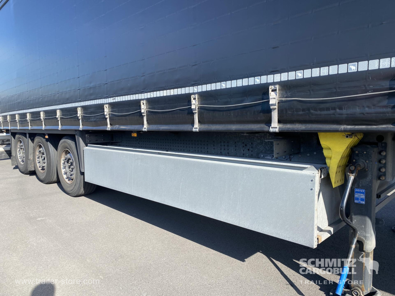 SCHMITZ Curtainsider Standard - Тентованный полуприцеп: фото 2 SCHMITZ Curtainsider Standard - Тентованный полуприцеп: фото 2