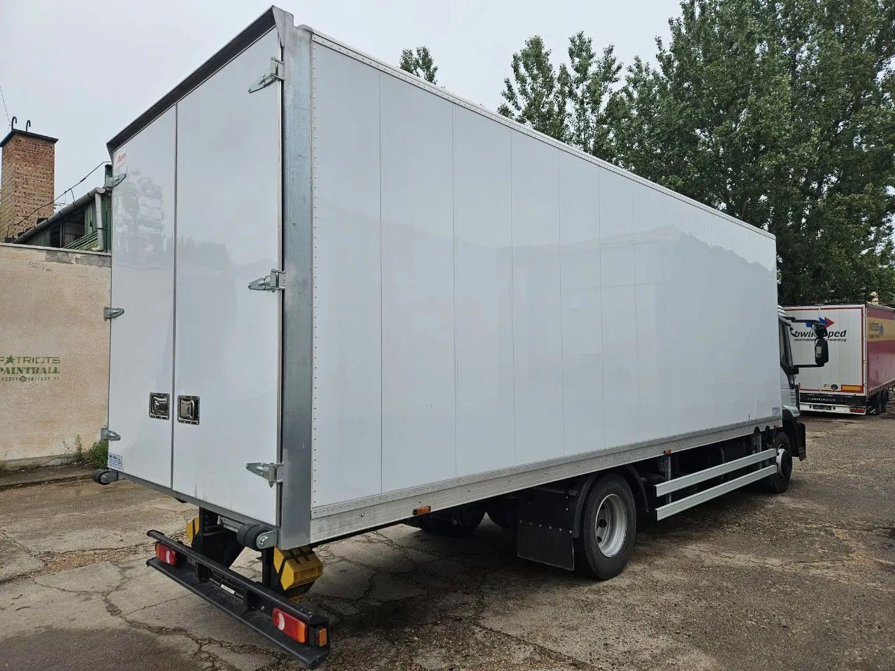 Грузовик с закрытым кузовом Iveco EuroCargo 120 - 210 BOX 12t Only 7554 km: фото 6 Грузовик с закрытым кузовом Iveco EuroCargo 120 - 210 BOX 12t Only 7554 km: фото 6