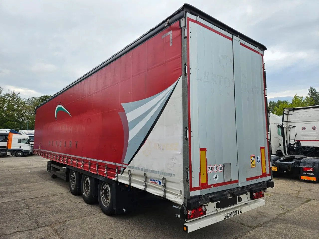 Schmitz Cargobull SCB S3T 60 unis in stock! 6 New tires, Alloy w. - Полуприцеп: фото 4 Schmitz Cargobull SCB S3T 60 unis in stock! 6 New tires, Alloy w. - Полуприцеп: фото 4