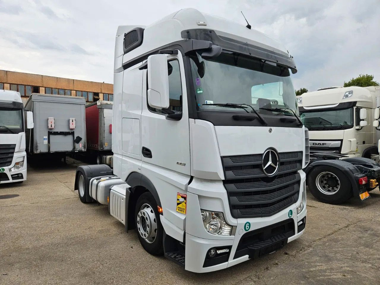 Mercedes-Benz Actros 1851 Mega, BigSpace, Standklima, 4 units - Тягач: фото 2 Mercedes-Benz Actros 1851 Mega, BigSpace, Standklima, 4 units - Тягач: фото 2