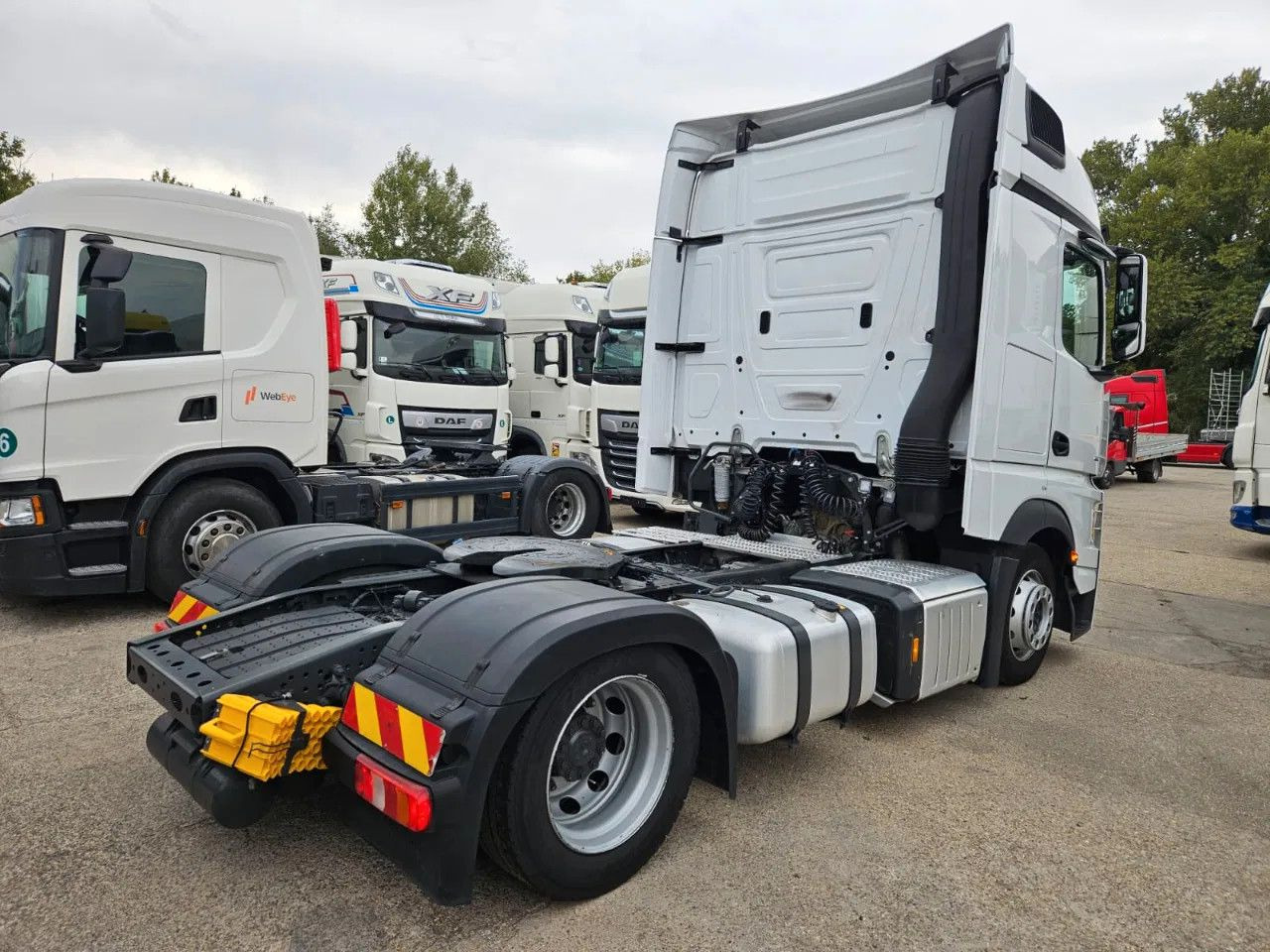 Mercedes-Benz Actros 1851 Mega, BigSpace, Standklima, 4 units - Тягач: фото 3 Mercedes-Benz Actros 1851 Mega, BigSpace, Standklima, 4 units - Тягач: фото 3