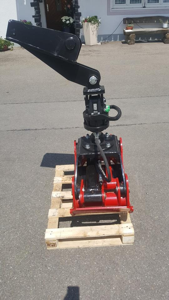 Holzgreifer Holzzangen Forstgreifer Rückezange Minibagger Hitachi - Грейфер: фото 4 Holzgreifer Holzzangen Forstgreifer Rückezange Minibagger Hitachi - Грейфер: фото 4