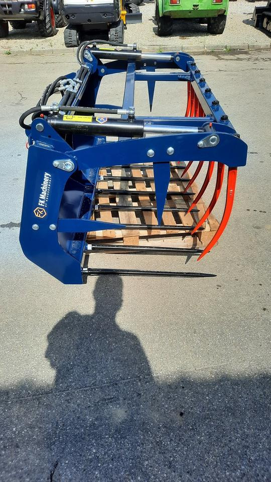 Krokodilgebiss Greifschaufel Frontlader Thaler Cat Hoflader Euro - Техника для силоса: фото 3 Krokodilgebiss Greifschaufel Frontlader Thaler Cat Hoflader Euro - Техника для силоса: фото 3