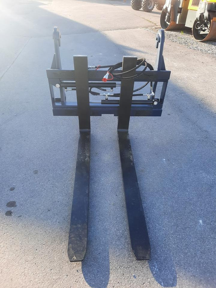 Palettengabel mit hydraulisch verstellb. Zinken Komatsu Liebherr - Вилы: фото 1 Palettengabel mit hydraulisch verstellb. Zinken Komatsu Liebherr - Вилы: фото 1