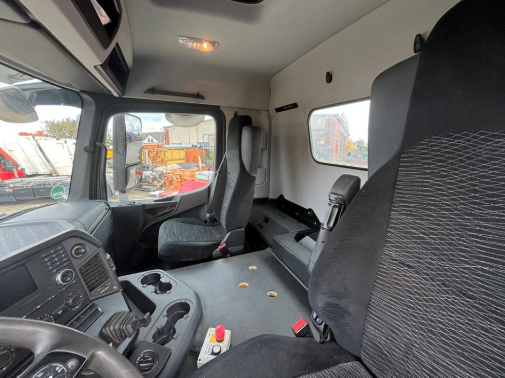 MERCEDES-BENZ Arocs 3236 8x4 Betonmischer Deutsch Top AP Achsen - Грузовик: фото 2 MERCEDES-BENZ Arocs 3236 8x4 Betonmischer Deutsch Top AP Achsen - Грузовик: фото 2