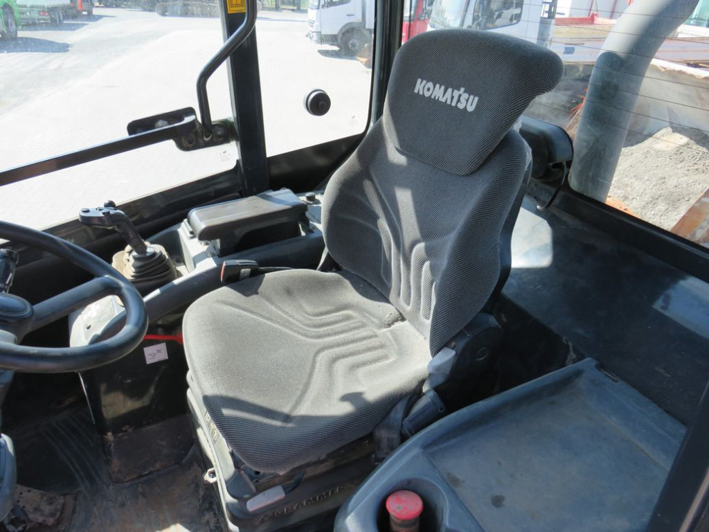 Колёсный погрузчик KOMATSU HANOMAG KOMATSU HANOMAG Radlader Radlader WA 80 - 6: фото 7 Колёсный погрузчик KOMATSU HANOMAG KOMATSU HANOMAG Radlader Radlader WA 80 - 6: фото 7