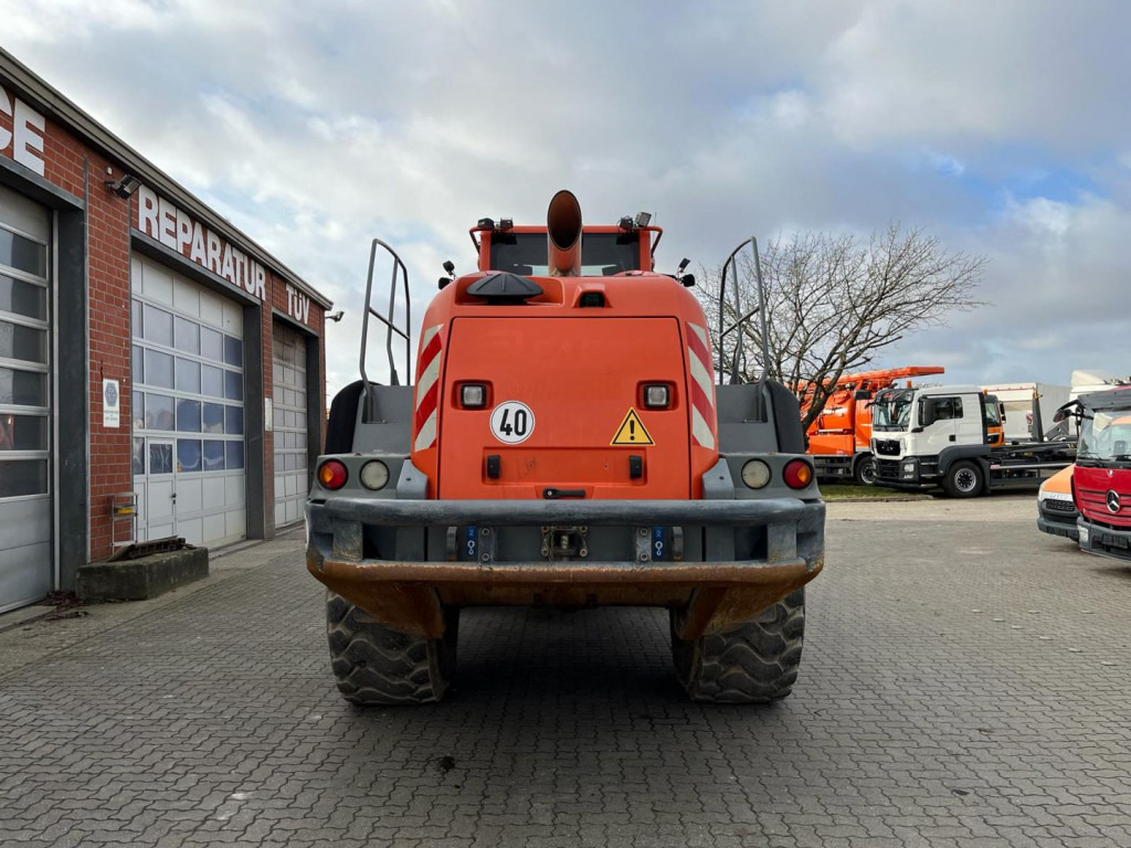 LIEBHERR LIEBHERR Radlader Radlader L 566 - Колёсный погрузчик: фото 4 LIEBHERR LIEBHERR Radlader Radlader L 566 - Колёсный погрузчик: фото 4