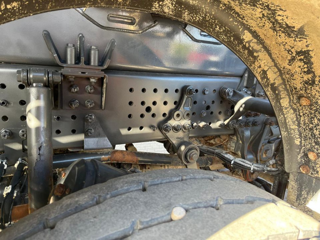 MERCEDES-BENZ Arocs 4145 8x8 4 Achs Muldenkipper Meiller - Самосвал: фото 5 MERCEDES-BENZ Arocs 4145 8x8 4 Achs Muldenkipper Meiller - Самосвал: фото 5