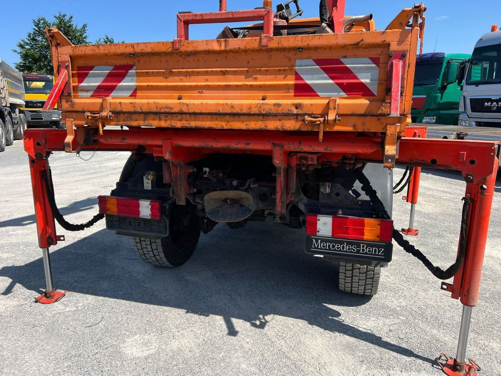 Самосвал, Автоманипулятор Mercedes-Benz Unimog U20 2-Achs Allradkipper Kran Palfinger Kr: фото 11