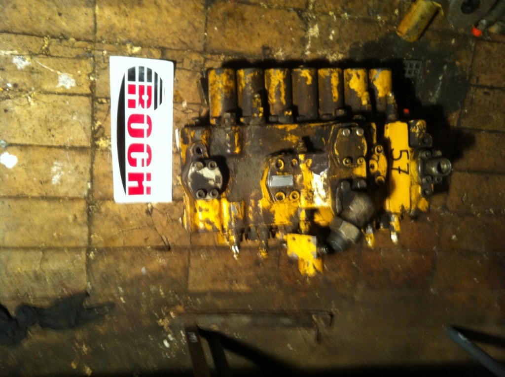 MANNESMANN REXROTH M8-1069 522090/0 - 7 SEKCYJNY + 26203/5 MH2WH22BO2F11/006L0R40M11 - Гидравлический клапан для Строительной техники: фото 1 MANNESMANN REXROTH M8-1069 522090/0 - 7 SEKCYJNY + 26203/5 MH2WH22BO2F11/006L0R40M11 - Гидравлический клапан для Строительной техники: фото 1