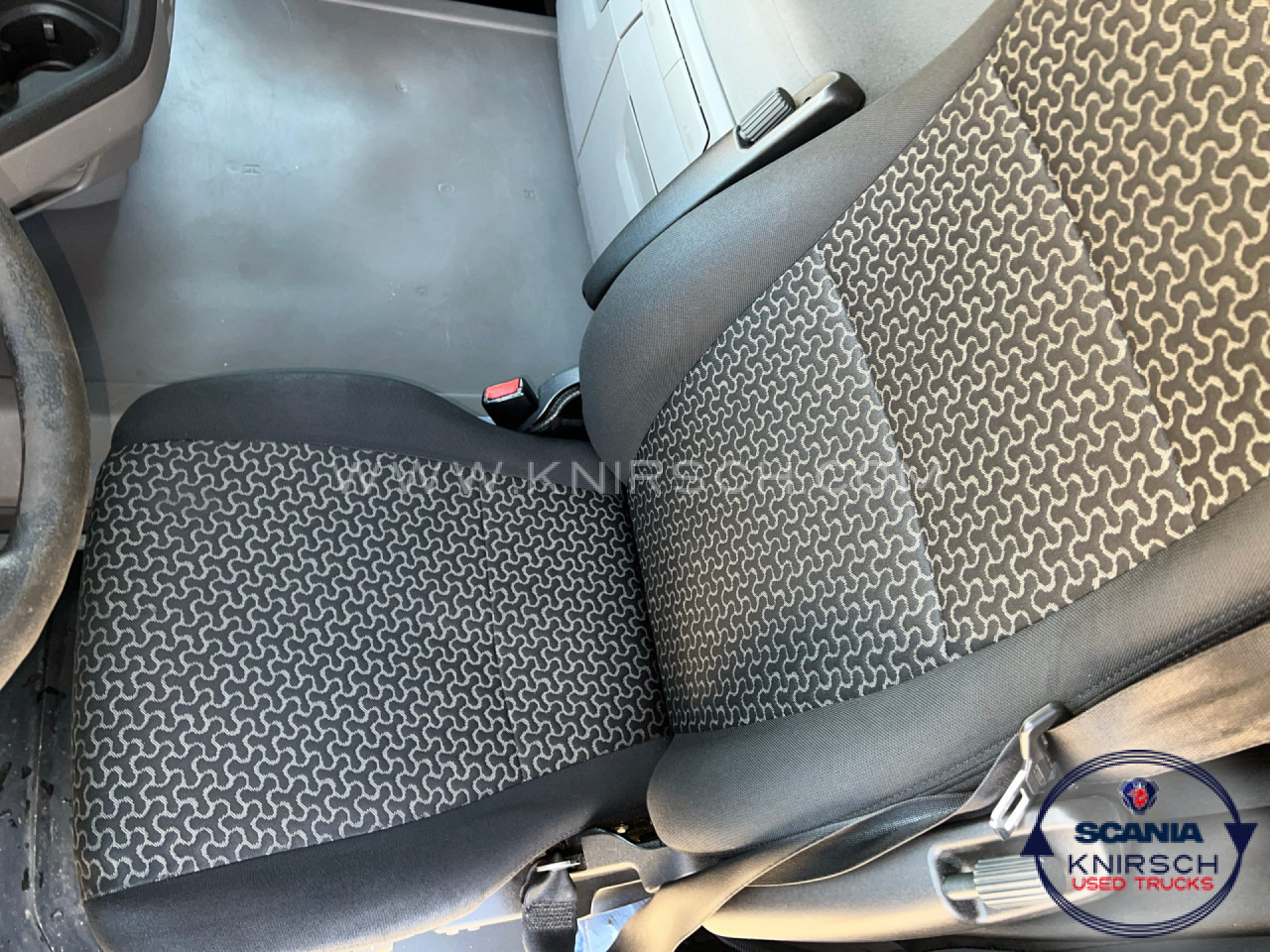 SCANIA R450A4X2NA PTO ADR FL - Тягач: фото 4 SCANIA R450A4X2NA PTO ADR FL - Тягач: фото 4