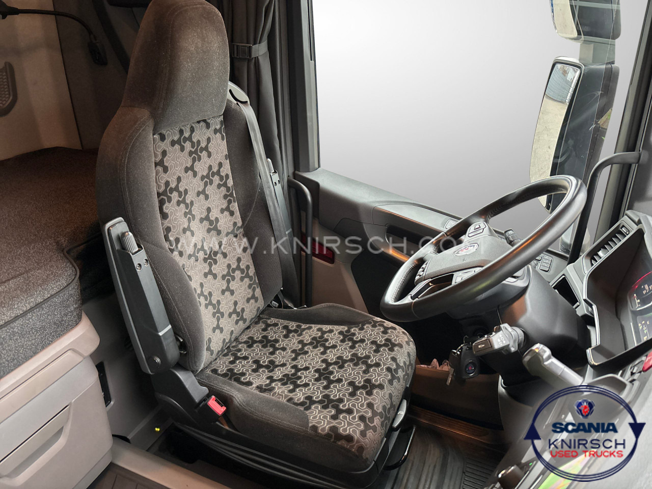 SCANIA R460A4x2NA /Standklima /Full Service / Smart 2 - Тягач: фото 4 SCANIA R460A4x2NA /Standklima /Full Service / Smart 2 - Тягач: фото 4