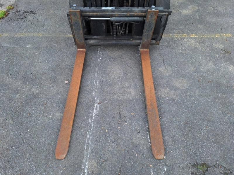 Газовый погрузчик Caterpillar GP25N: фото 7 Газовый погрузчик Caterpillar GP25N: фото 7