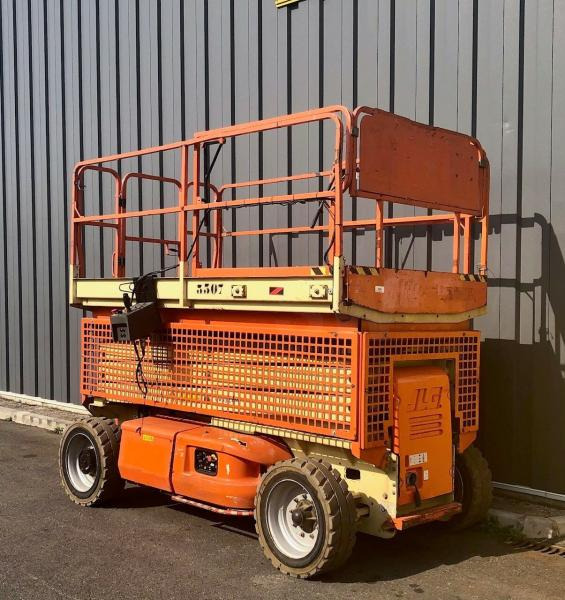 JLG 3369 LE - Вертикальный мачтовый подъемник: фото 1 JLG 3369 LE - Вертикальный мачтовый подъемник: фото 1