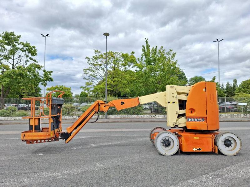 JLG E300AJP - Коленчатый подъемник: фото 3 JLG E300AJP - Коленчатый подъемник: фото 3