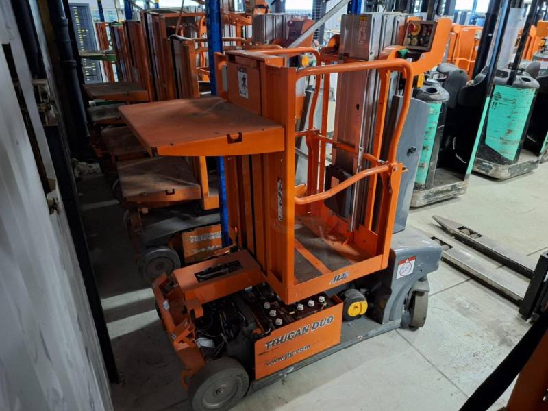 JLG Toucan Duo - Вертикальный мачтовый подъемник: фото 2 JLG Toucan Duo - Вертикальный мачтовый подъемник: фото 2