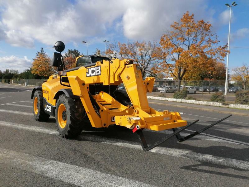 Jcb 540-180 - Телескопический погрузчик: фото 1 Jcb 540-180 - Телескопический погрузчик: фото 1