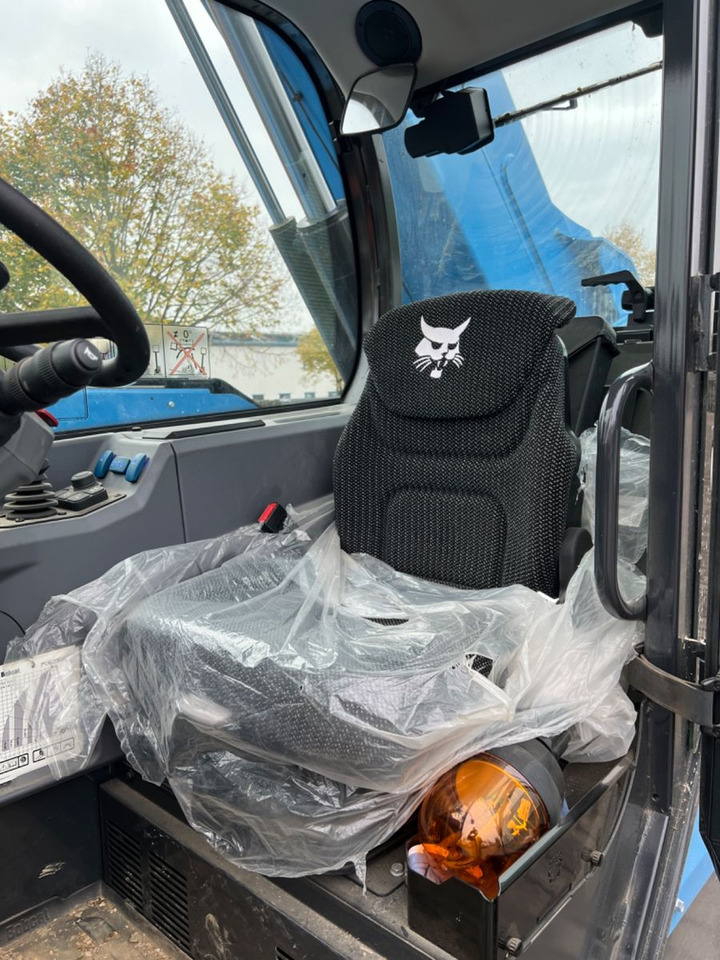 Колёсный погрузчик Bobcat T 40.180 SLPRC, Bj 21/22, 50 BH, Schaufel Gabel: фото 9