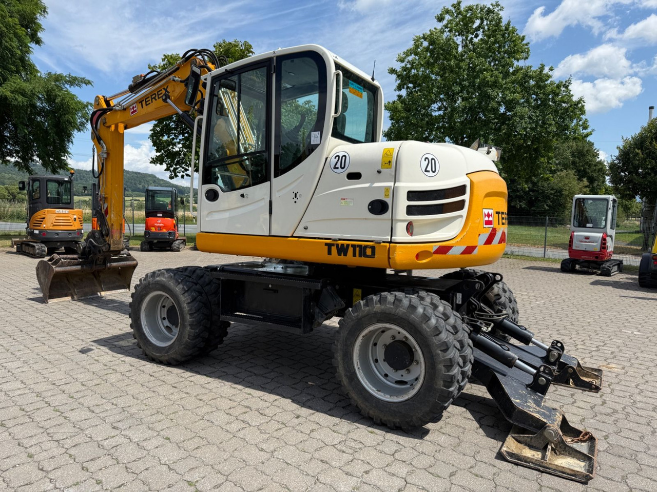 Terex TW 110, Bj 14, 2265 BH, VA, SWE, 4 TL, 1 GLV - Колёсный экскаватор: фото 4 Terex TW 110, Bj 14, 2265 BH, VA, SWE, 4 TL, 1 GLV - Колёсный экскаватор: фото 4