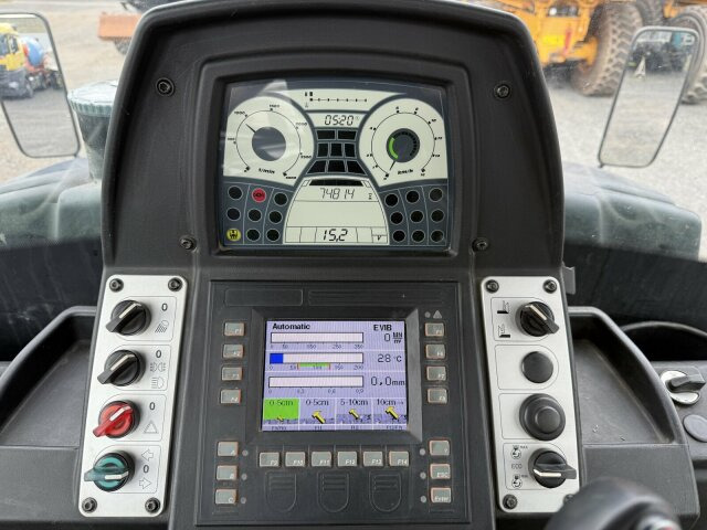 BOMAG BW 174 AP-4 AM Walze 12 Ton *Vibrator *Streuer - Каток: фото 3 BOMAG BW 174 AP-4 AM Walze 12 Ton *Vibrator *Streuer - Каток: фото 3