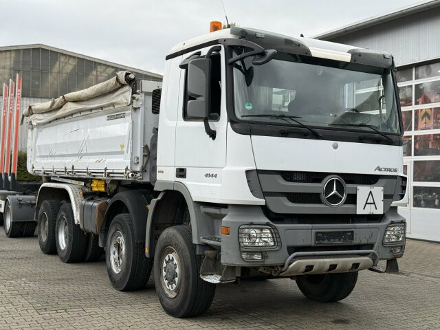 Mercedes-Benz ACTROS 4144 8x6 Euro 5 Kipper mit Bordmatik - Самосвал: фото 1 Mercedes-Benz ACTROS 4144 8x6 Euro 5 Kipper mit Bordmatik - Самосвал: фото 1