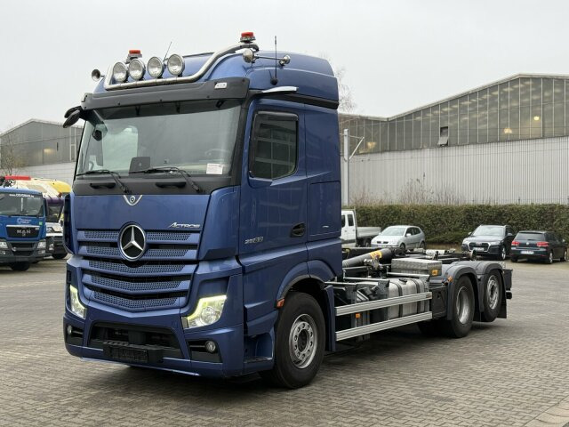 Грузовик-шасси Mercedes-Benz Actros 2563 6x2 Euro 6 Abrollkipper Hyva 20-57-S: фото 12