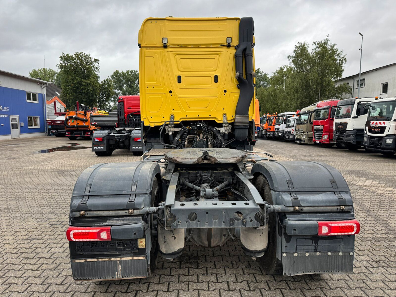 Mercedes-Benz ACTROS 1846 4x4 HAD Eur 6 Kipphydraulik Retarder - Тягач: фото 4 Mercedes-Benz ACTROS 1846 4x4 HAD Eur 6 Kipphydraulik Retarder - Тягач: фото 4
