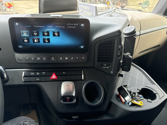 Mercedes-Benz ACTROS 1846 4x4 HAD Euro 6 Kipphydraulik - Тягач: фото 3 Mercedes-Benz ACTROS 1846 4x4 HAD Euro 6 Kipphydraulik - Тягач: фото 3