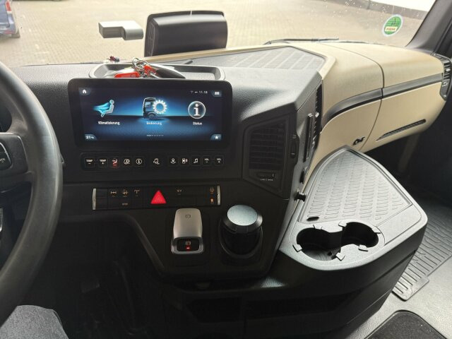 Mercedes-Benz ACTROS 1846 4x4 HAD Euro 6 Kipphydraulik - Тягач: фото 3 Mercedes-Benz ACTROS 1846 4x4 HAD Euro 6 Kipphydraulik - Тягач: фото 3