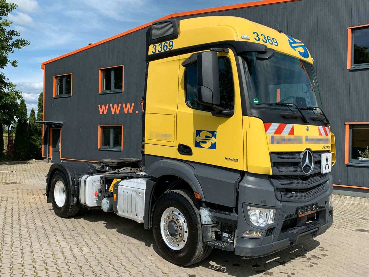 Mercedes-Benz AROCS 1846 4x4 HAD Euro 6 Kipphydraulik - Тягач: фото 1 Mercedes-Benz AROCS 1846 4x4 HAD Euro 6 Kipphydraulik - Тягач: фото 1