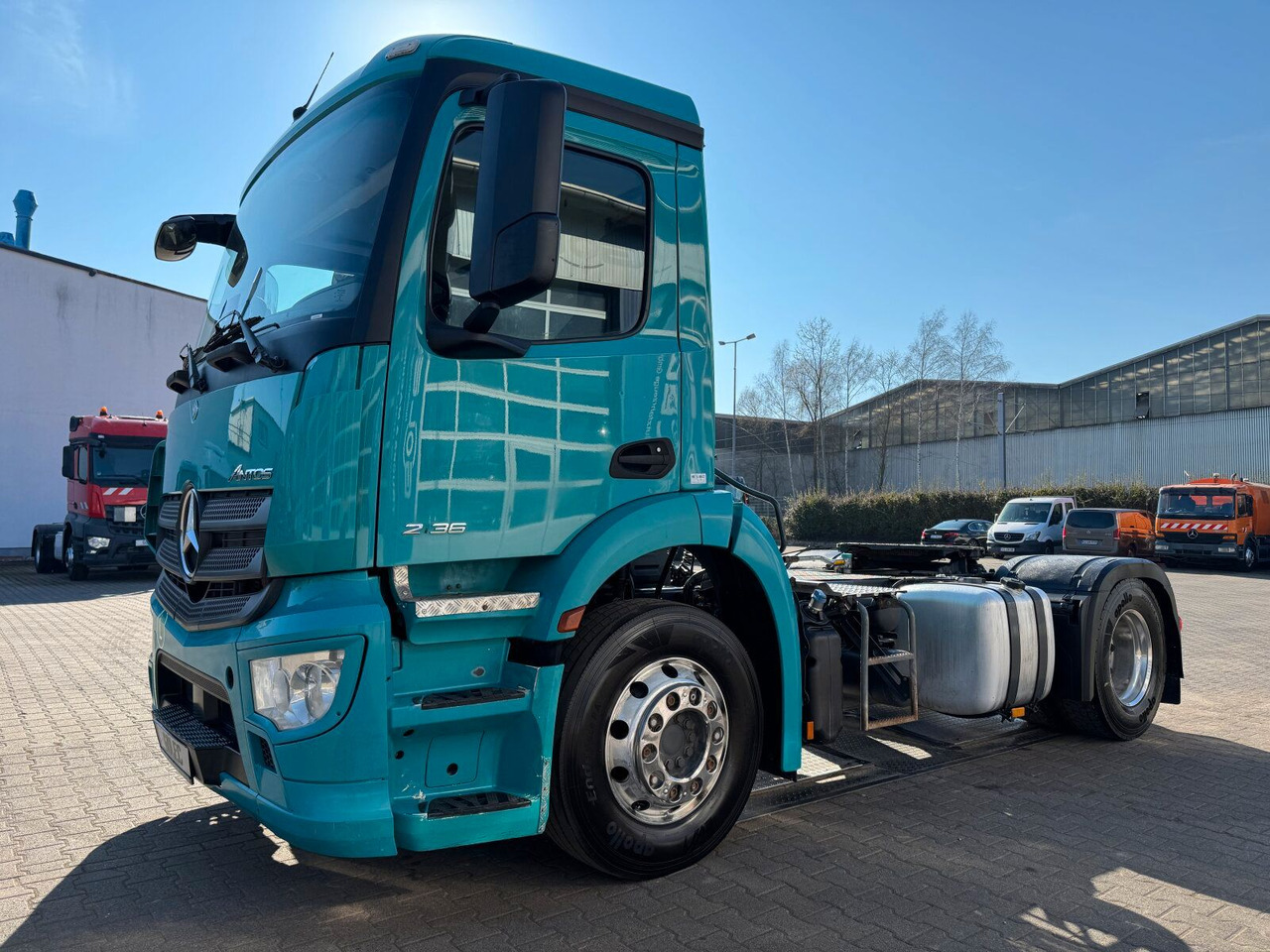 Mercedes-Benz Antos 2136 4x2 SZM Retarder Kipphyd. - Тягач: фото 2 Mercedes-Benz Antos 2136 4x2 SZM Retarder Kipphyd. - Тягач: фото 2