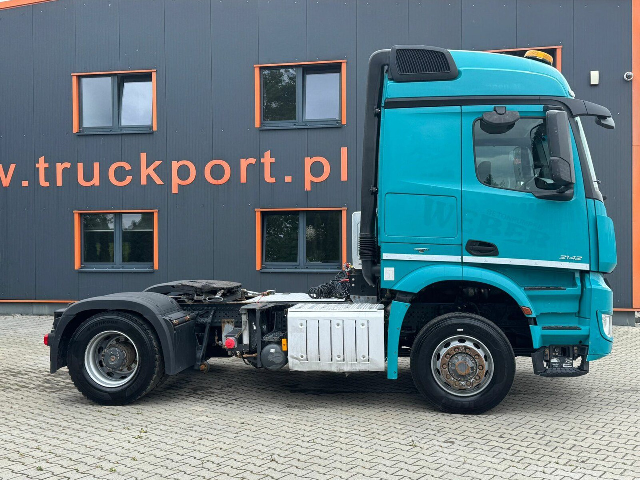 Mercedes-Benz Arocs 2142 4x4H SZM Euro 6 Kipphydraulik - Тягач: фото 4 Mercedes-Benz Arocs 2142 4x4H SZM Euro 6 Kipphydraulik - Тягач: фото 4