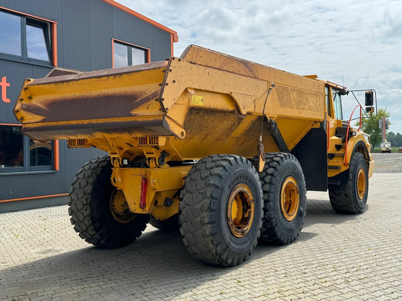 Volvo A25G Dumper 22,5 Ton 11.361 Stunden Volvo A25G Dumper 22,5 Ton 11.361 Stunden - Сочленённый самосвал: фото 5 Volvo A25G Dumper 22,5 Ton 11.361 Stunden Volvo A25G Dumper 22,5 Ton 11.361 Stunden - Сочленённый самосвал: фото 5