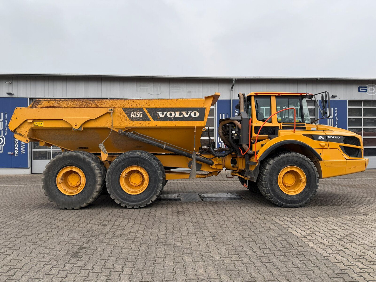 Volvo A25G Dumper 22,7 Ton 2.957 Stunden - Самосвал: фото 3 Volvo A25G Dumper 22,7 Ton 2.957 Stunden - Самосвал: фото 3