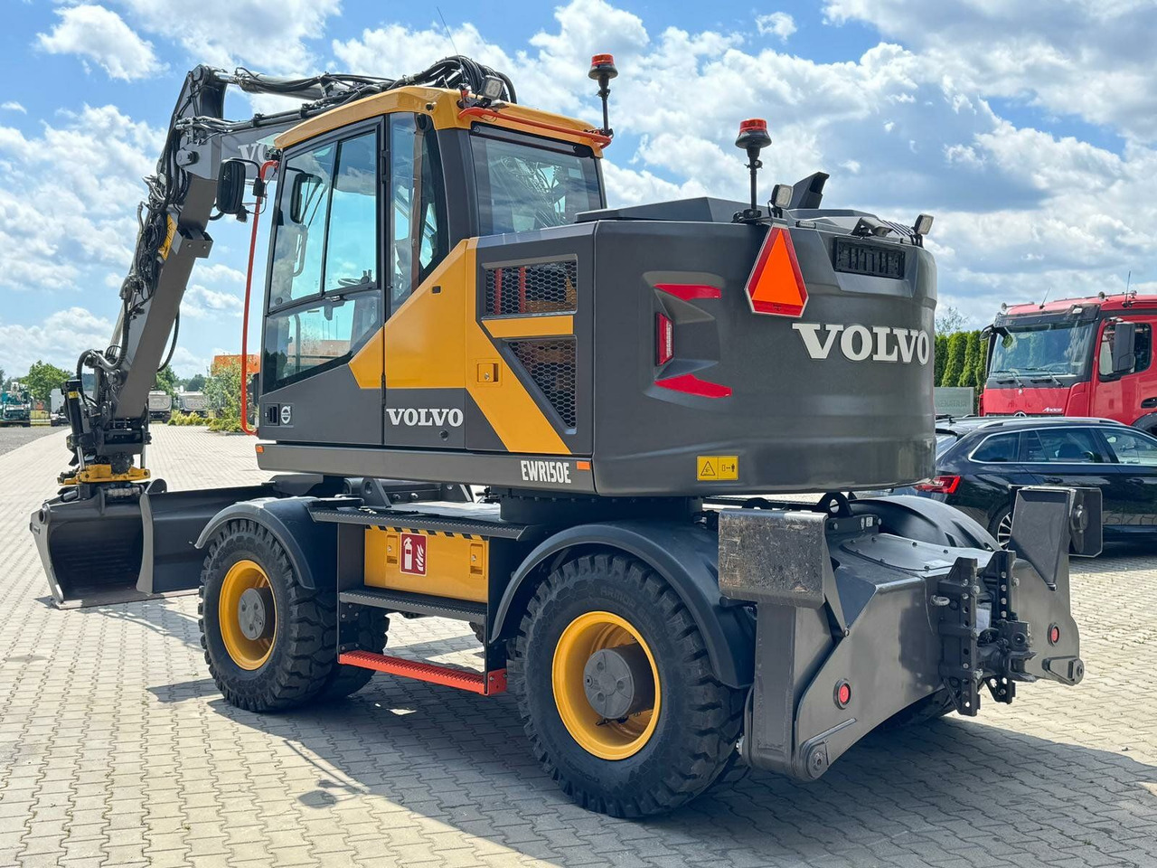 Колёсный экскаватор Volvo EWR150E Mobilbagger mit ROTATOR ENCONG EC319: фото 7
