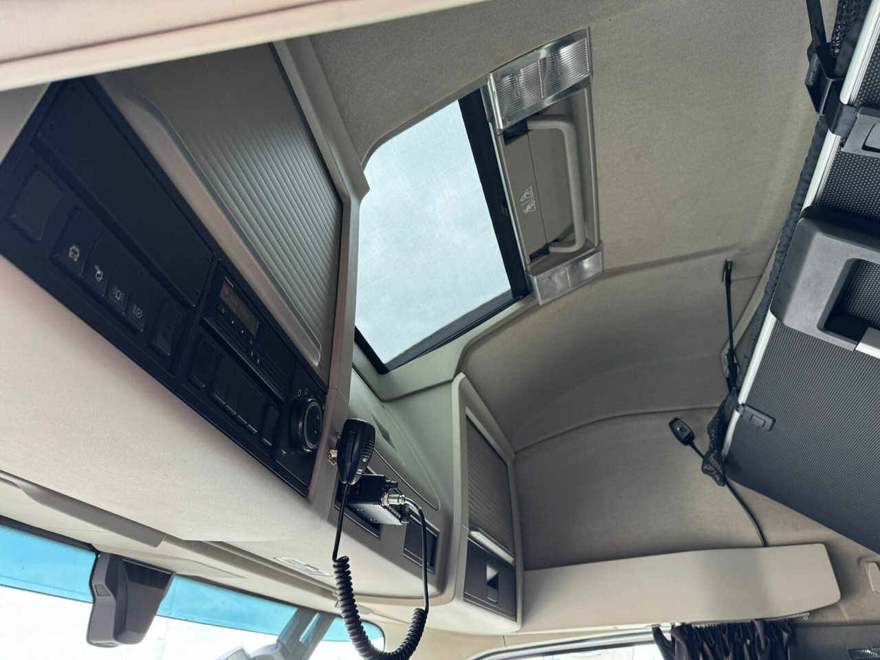 Крюковой мультилифт Volvo FH 540 6x2 Abrollkipper MEILLER RK 26.67: фото 14