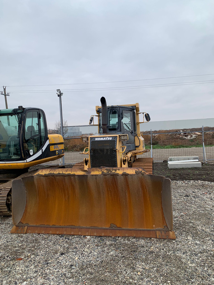 KOMATSU D61EX-15 - Бульдозер: фото 4 KOMATSU D61EX-15 - Бульдозер: фото 4