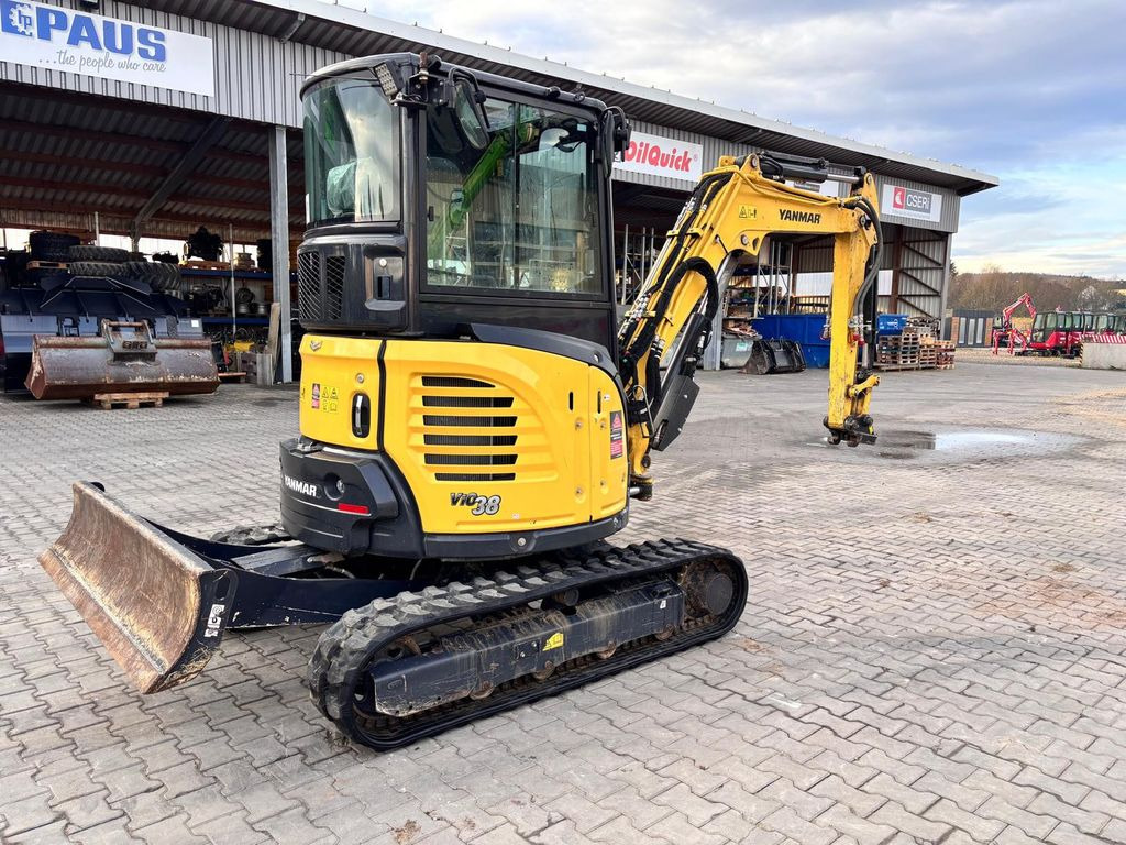 Yanmar Vio38-6 - Мини-экскаватор: фото 3 Yanmar Vio38-6 - Мини-экскаватор: фото 3