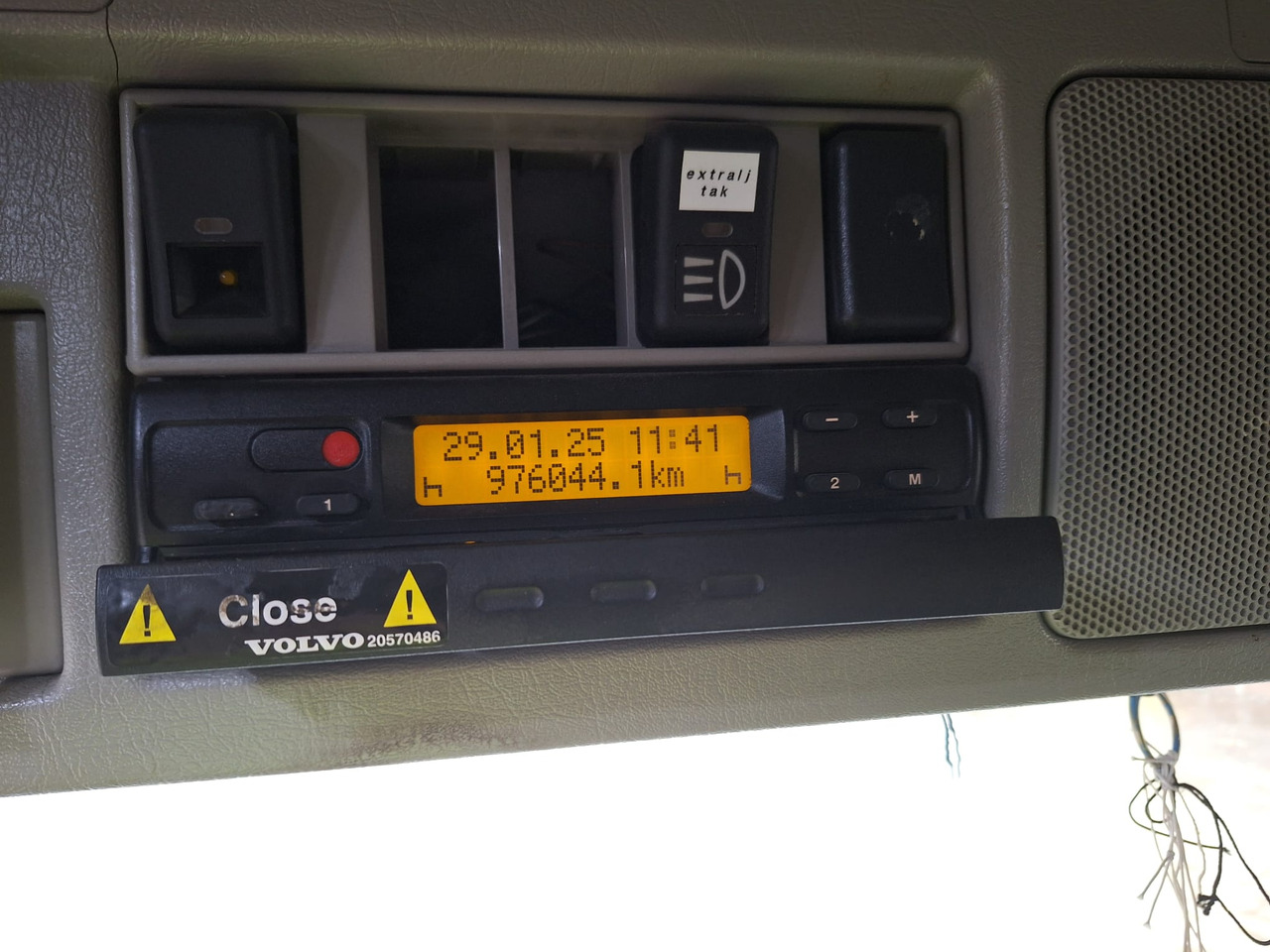 VOLVO FM12.380 - Грузовик: фото 5 VOLVO FM12.380 - Грузовик: фото 5