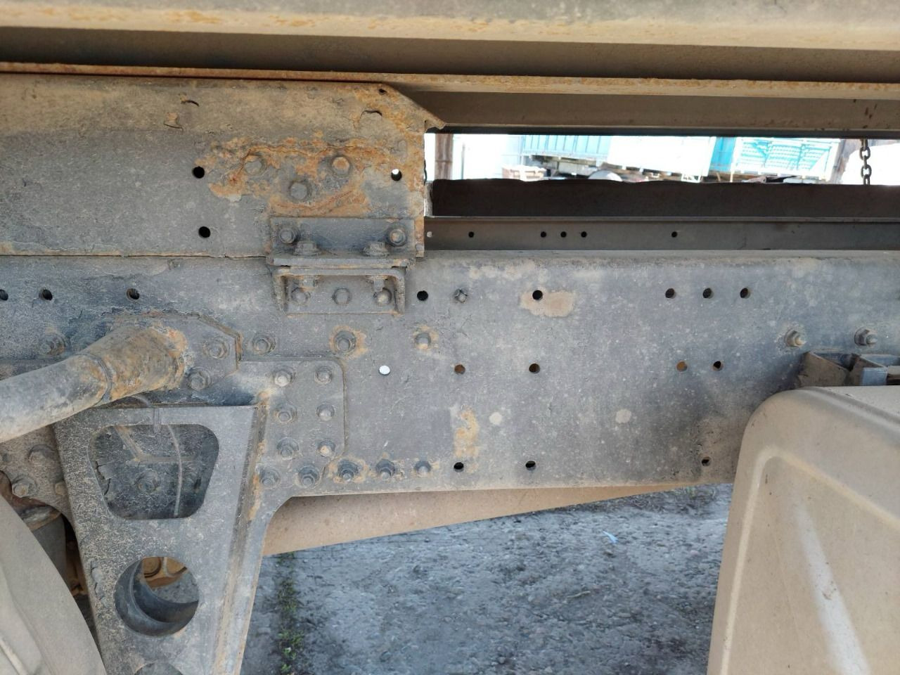 Грузовик бортовой/ Платформа MAN 26.414: фото 10