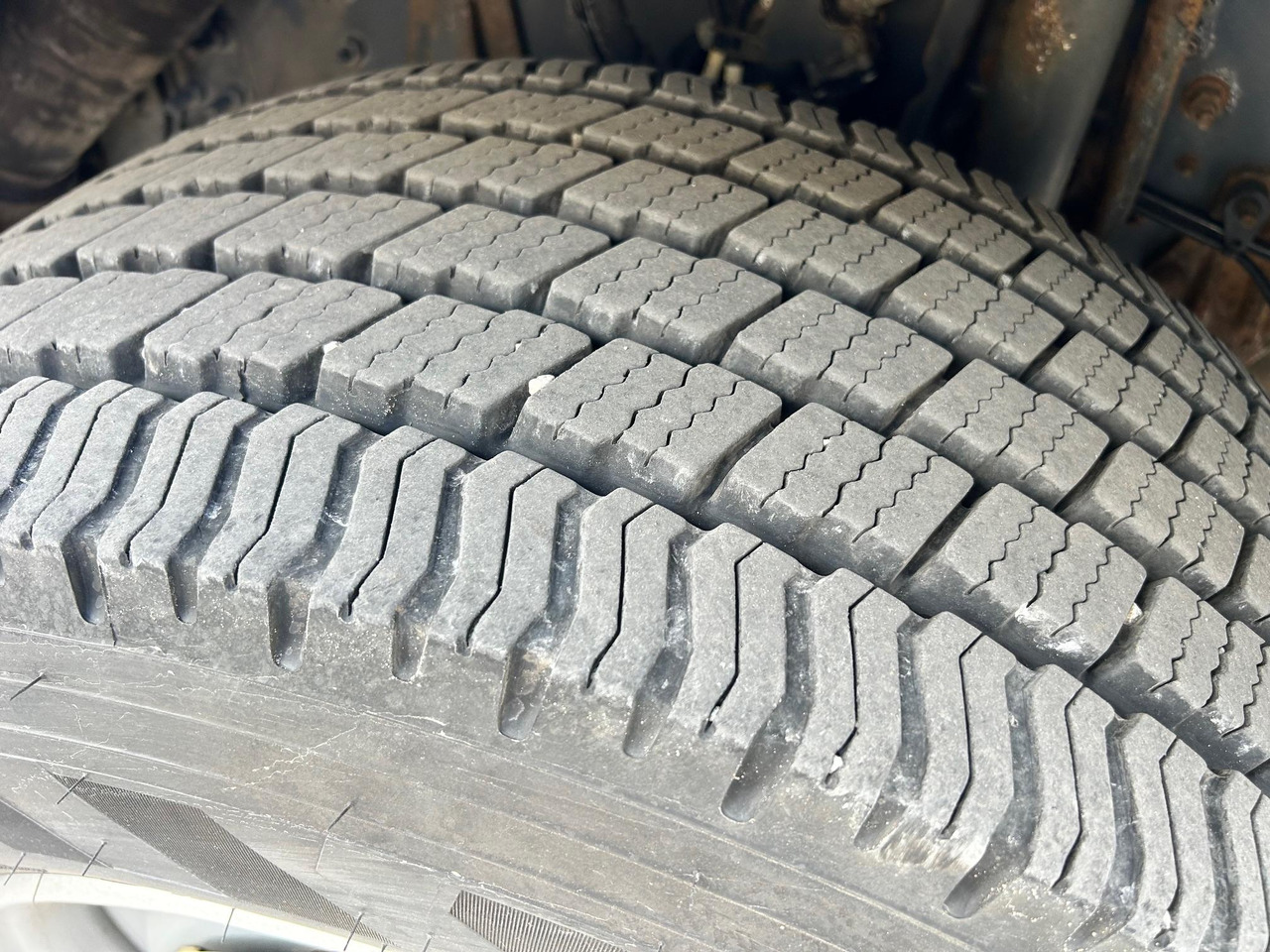 Грузовик с закрытым кузовом RENAULT T520: фото 13 Грузовик с закрытым кузовом RENAULT T520: фото 13