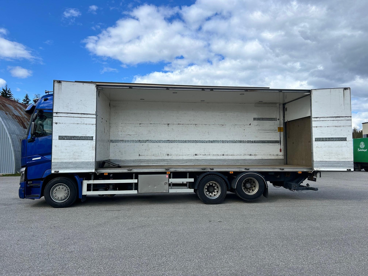 Грузовик с закрытым кузовом RENAULT T520: фото 10 Грузовик с закрытым кузовом RENAULT T520: фото 10