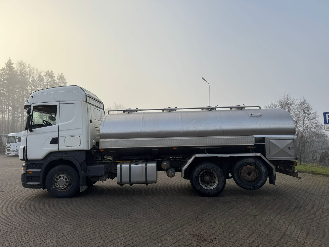 SCANIA R420 - Грузовик-цистерна: фото 1 SCANIA R420 - Грузовик-цистерна: фото 1