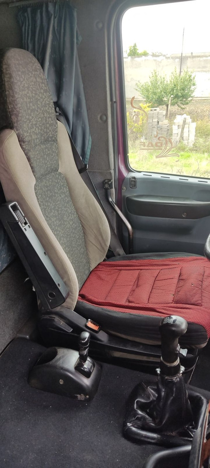 Тягач DAF 95XF380: фото 20 Тягач DAF 95XF380: фото 20