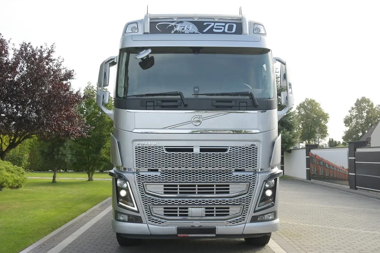 VOLVO FH750 - Лесовоз: фото 2 VOLVO FH750 - Лесовоз: фото 2