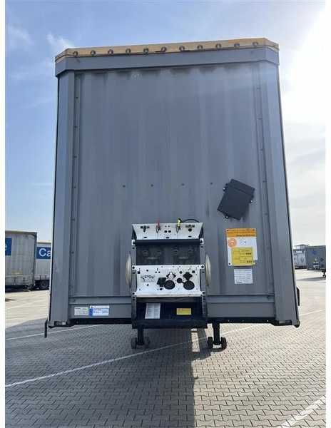 Krone 75x 2015 XL MEGA P400 HUCKEPACK - Полуприцеп-фургон: фото 3 Krone 75x 2015 XL MEGA P400 HUCKEPACK - Полуприцеп-фургон: фото 3