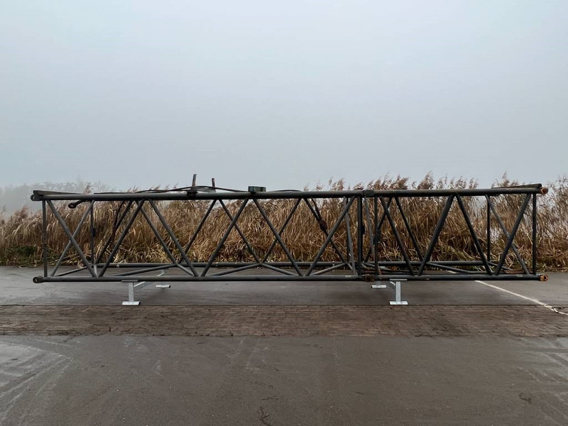 Hitachi KH 300 - Кран-манипулятор для Строительной техники: фото 1 Hitachi KH 300 - Кран-манипулятор для Строительной техники: фото 1