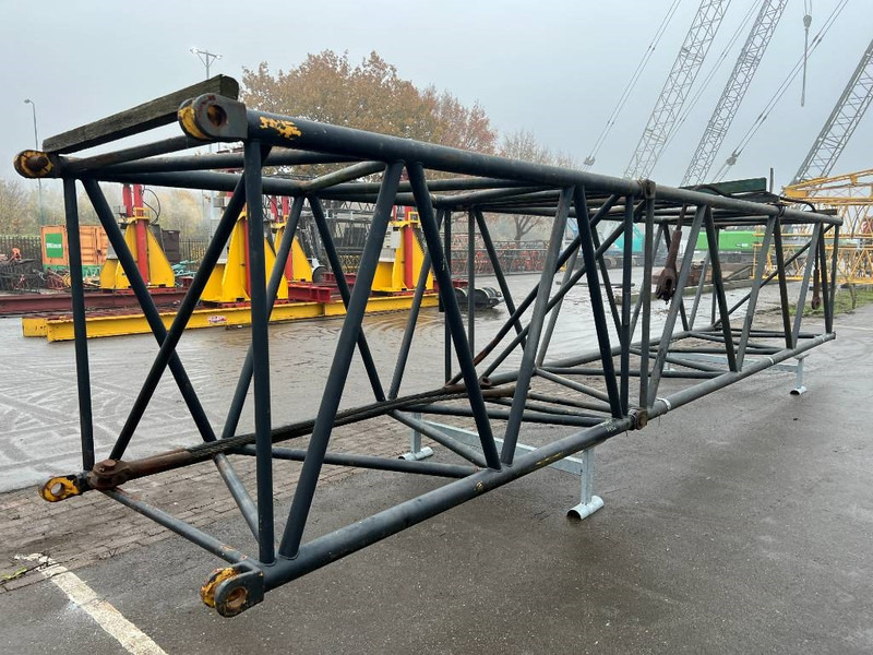 Hitachi KH 300 - Кран-манипулятор для Строительной техники: фото 4 Hitachi KH 300 - Кран-манипулятор для Строительной техники: фото 4